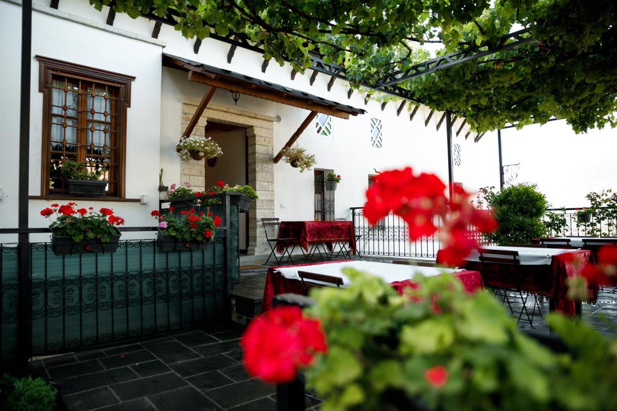 Boutique Hotel Musee Gjirokaster Exterior photo